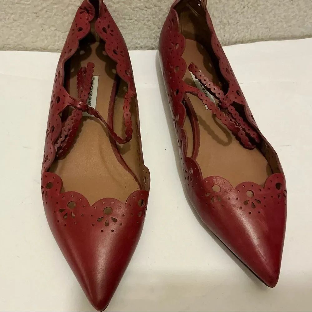 Tabitha Simmons Willa flats size  38.5 in red